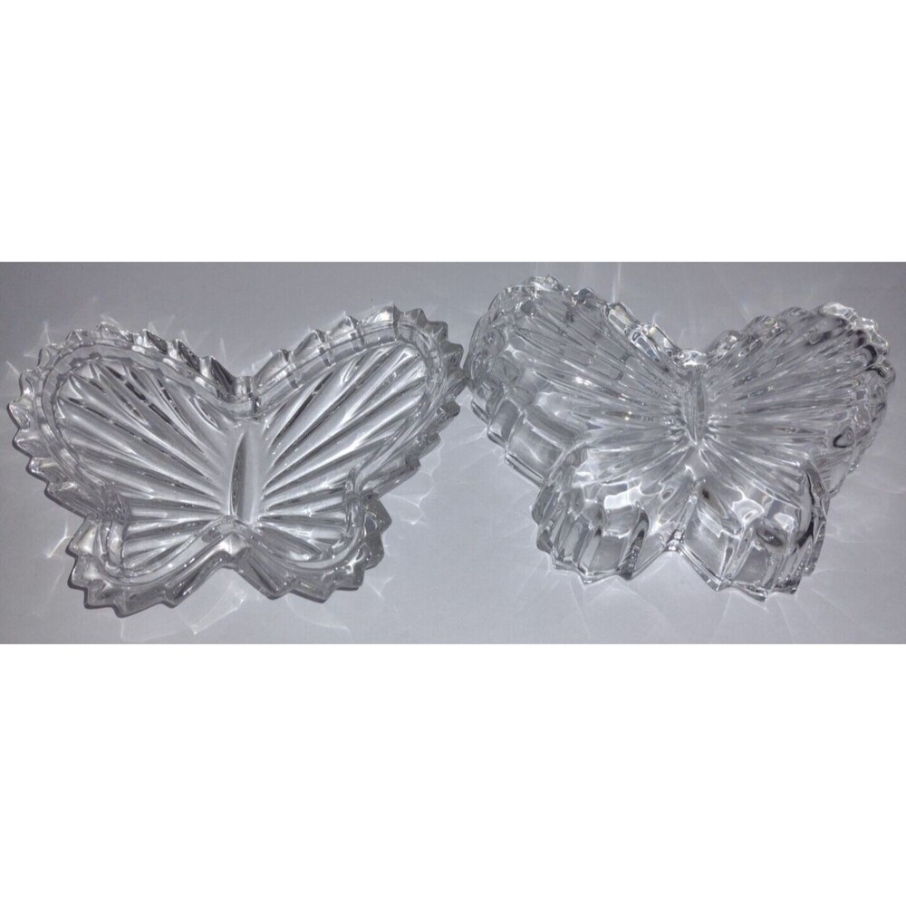 Butterfly Shaped Clear Glass Trinket Jewelry Box Candy Dish with Lid 4.5" x 3" - Picture 3 of 5